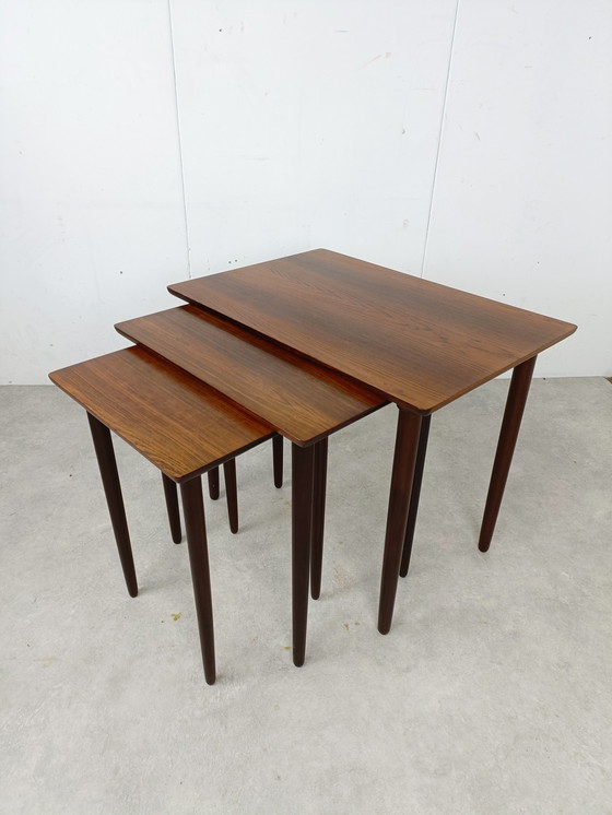 Image 1 of 3x Vintage nesting table