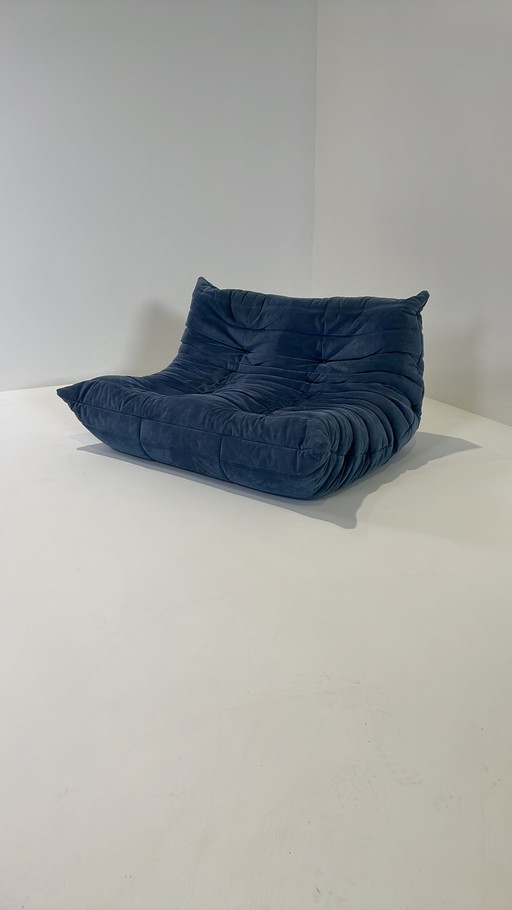 Ligne Roset Togo blauw