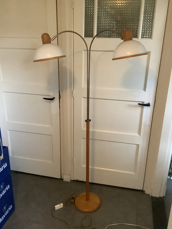 Image 1 of Vintage Verstelbare Deense Grenen Vloerlamp met Kunstof kappen