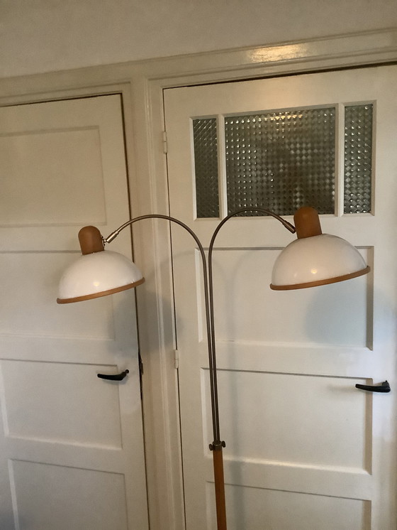 Image 1 of Vintage Verstelbare Deense Grenen Vloerlamp met Kunstof kappen
