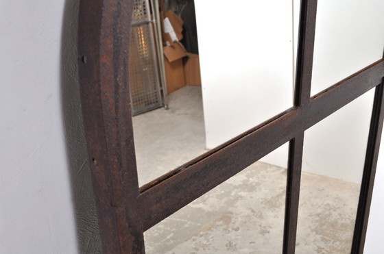 Image 1 of Vintage gietijzeren boogspiegel