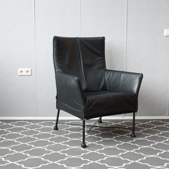 Image 1 of Montis Charly fauteuil zwart leder – zwart onderstel (6 beschikbaar prijs/st)