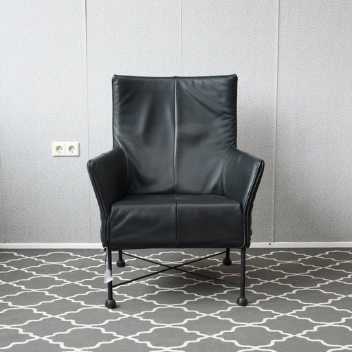 Montis Charly fauteuil zwart leder – zwart onderstel (6 beschikbaar prijs/st)