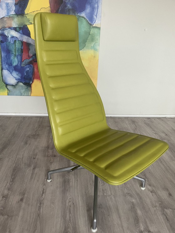 Image 1 of Capellini Lotus Attesa Lederen draaibare relaxfauteuil met hoge rugleuning