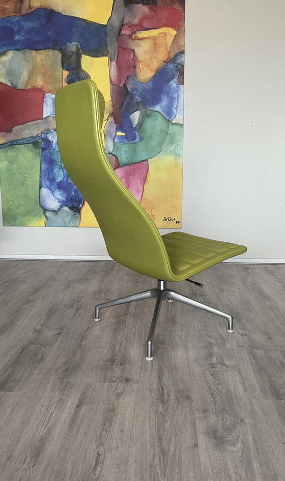 Image 1 of Capellini Lotus Attesa Lederen draaibare relaxfauteuil met hoge rugleuning