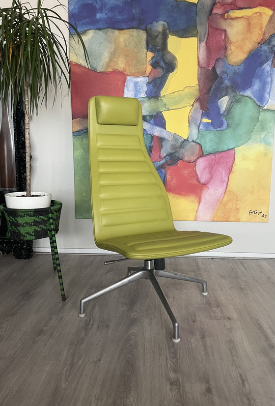 Image 1 of Capellini Lotus Attesa Lederen draaibare relaxfauteuil met hoge rugleuning