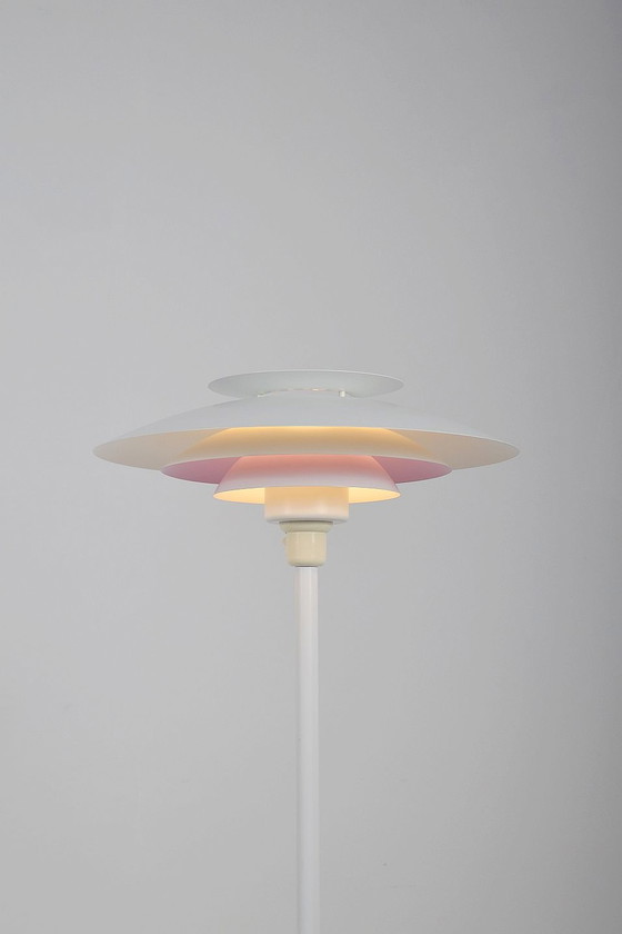 Image 1 of Deense vloerlamp model 52504 vervaardigd door Form-Light, jaren '70