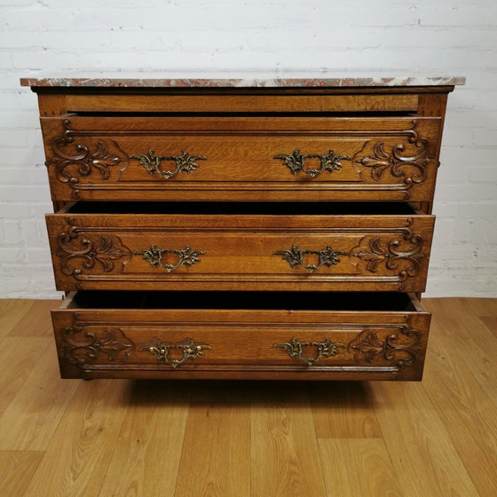 Image 1 of Franse commode