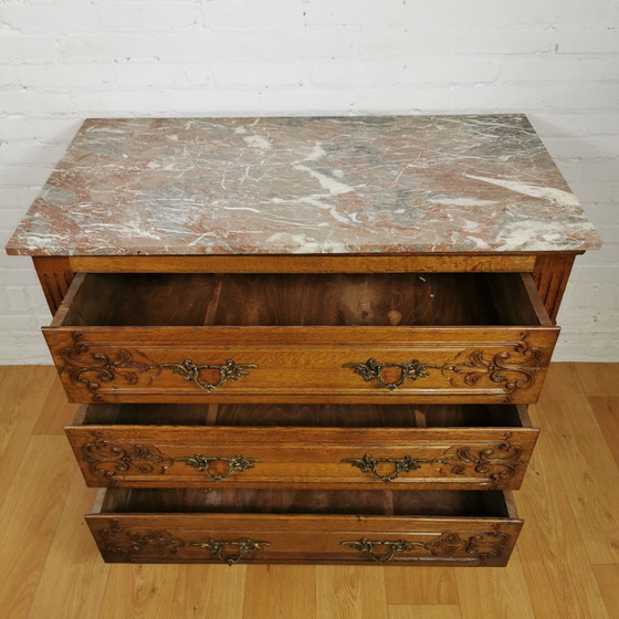 Image 1 of Franse commode