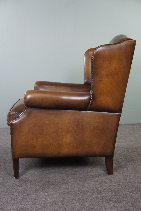 Image 1 of Oorfauteuil van schapenleer