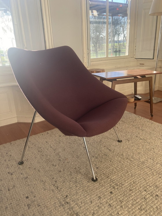 Image 1 of Artifort Oyster chair