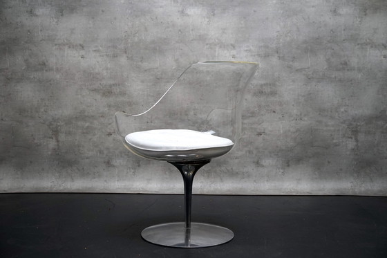 Image 1 of Vintage champagnestoel van acrylglas van Estelle & Erwin Laverne, jaren 70 