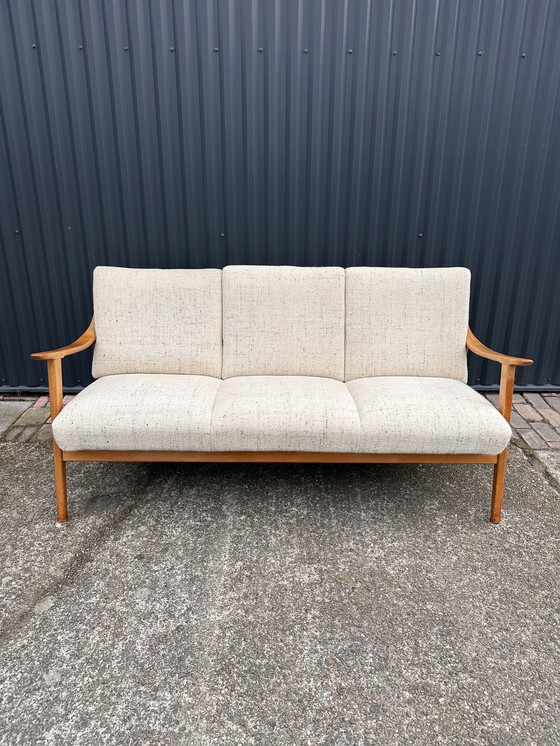 Image 1 of Vintage bank 3 zits