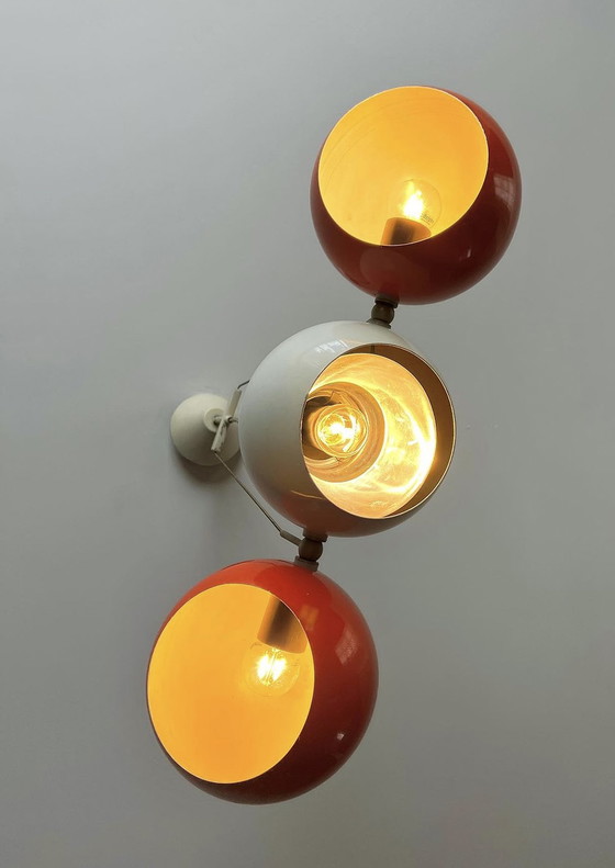 Image 1 of Space Age “Eye-ball” bollenlamp jaren 70