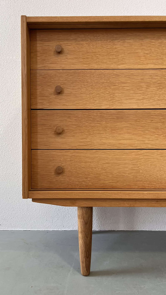 Image 1 of Vintage Deens eiken sideboard