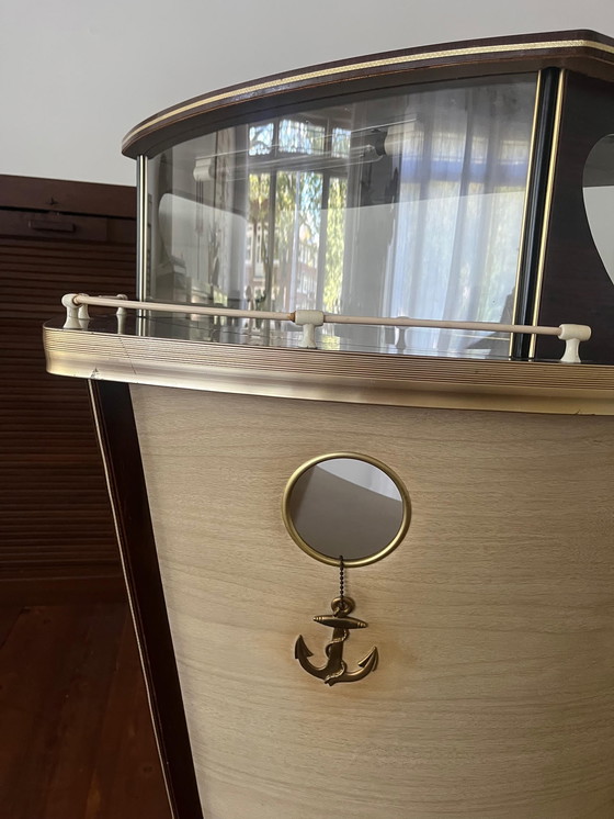 Image 1 of vintage bar in vorm van boot
