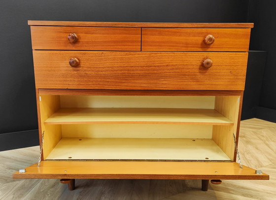 Image 1 of Mid Century dressoir