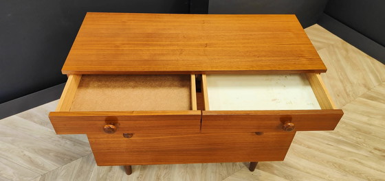 Image 1 of Mid Century dressoir