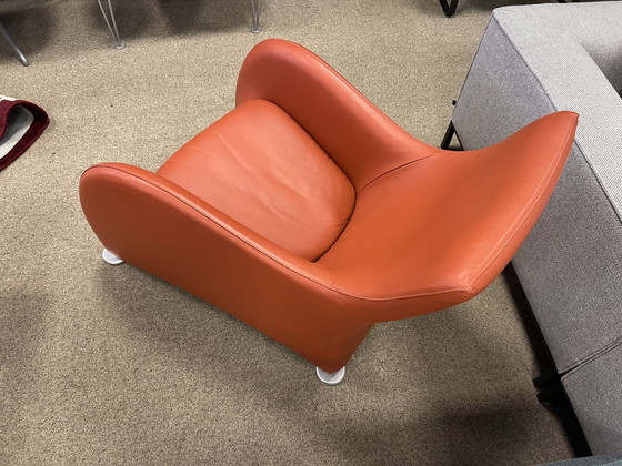 Image 1 of Montis Loge Fauteuil Tomato Red leer