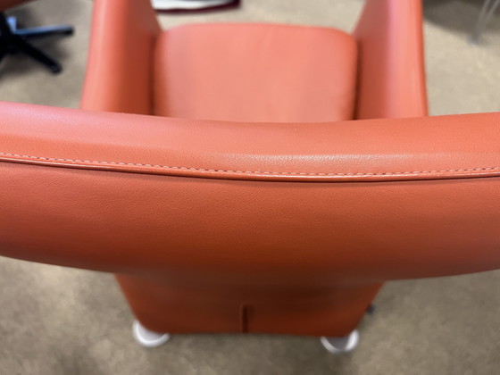 Image 1 of Montis Loge Fauteuil Tomato Red leer