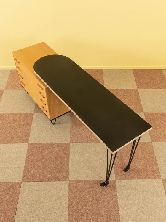 Image 1 of Uitstekend bureau