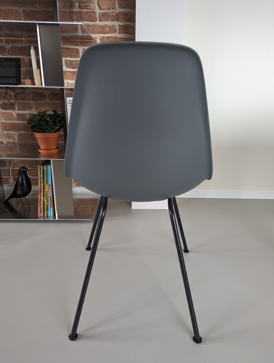 Image 1 of 2x Vitra DSX stoel