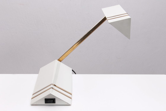 Image 1 of Italiaanse bureaulamp mooi strak design,1960