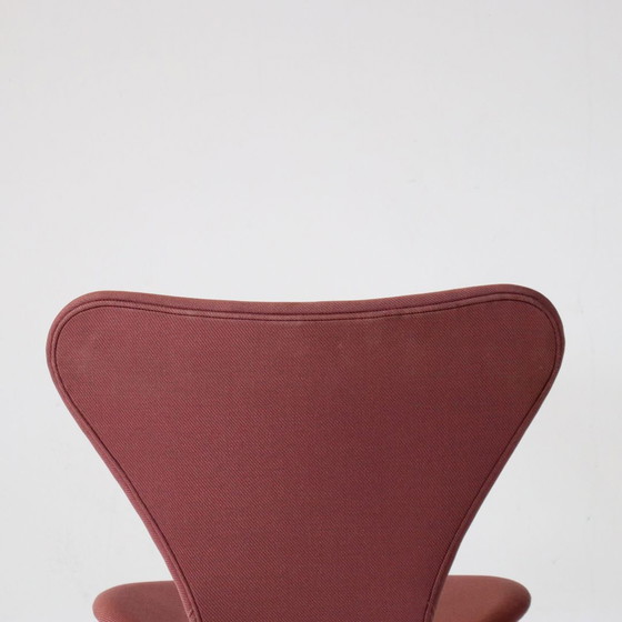 Image 1 of 2 x Fritz Hansen Butterfly stoelen