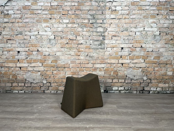 Image 1 of Naughtone pinch stool bruingroen