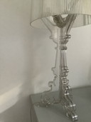 Kartell Bourgie lamp, ontworpen door Ferruccio Lavaiani. Kunststof, kleur Crystal (transparant)