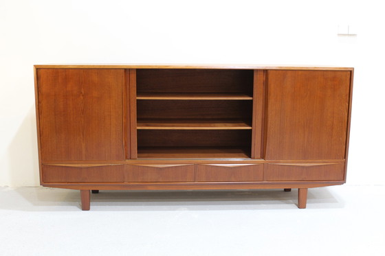 Image 1 of Vintage Deens Design sideboard, dressoir, kast - E.W. Bach jaren '60 