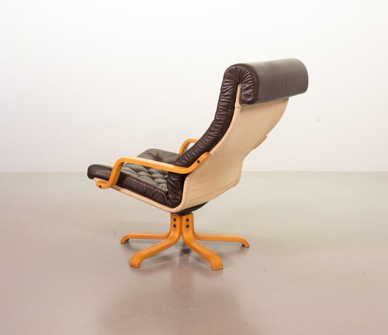 Image 1 of 2x Noboru Nakamura Poem loungestoelen