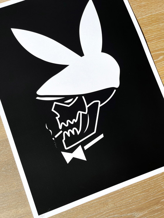 Image 1 of Francisco Reyes Jr. – Hustler-poster