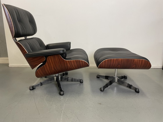 Image 1 of Vitra Eames Lounge Chair XL Palisander + Ottoman