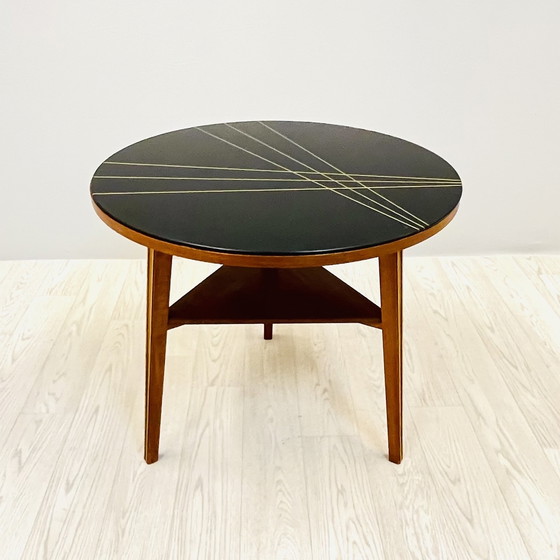 Image 1 of Vintage bijzettafel