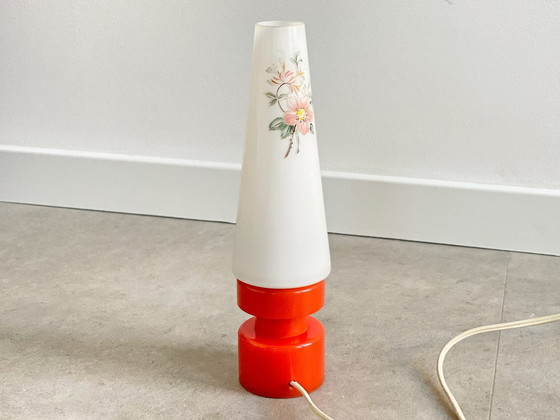 Image 1 of Vintage Franse tafellamp oranje / wit