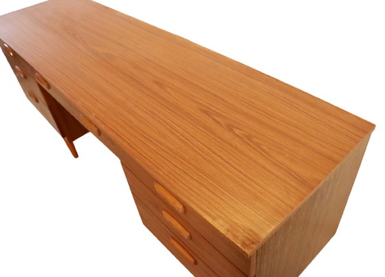 Image 1 of Vintage bureau Schreiber 'Rawcliff' 