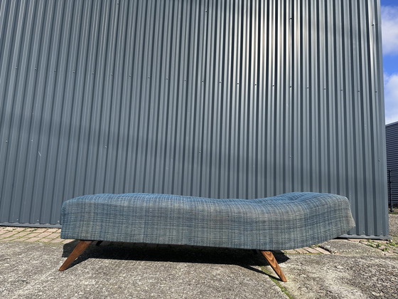 Image 1 of Vintage daybed