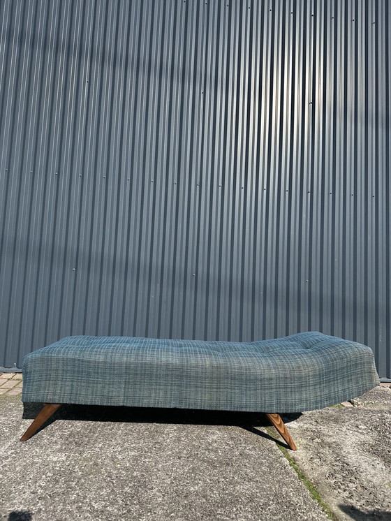 Image 1 of Vintage daybed