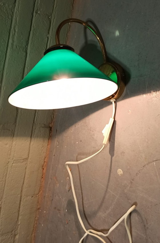 Image 1 of Vintage glazen kegelvorm wandlamp, groen