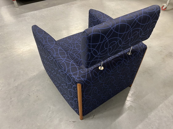 Image 1 of Leolux Goncharov fauteuil Maze Stof Blauw