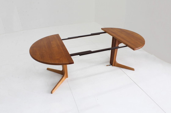 Image 1 of Vintage Deense ronde eettafel massief teak