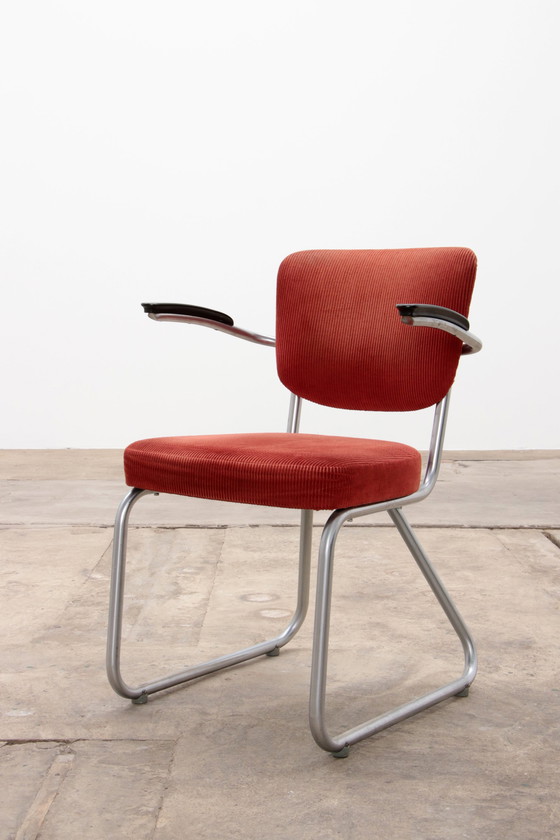 Image 1 of Ahrend Buisframe Stoelen