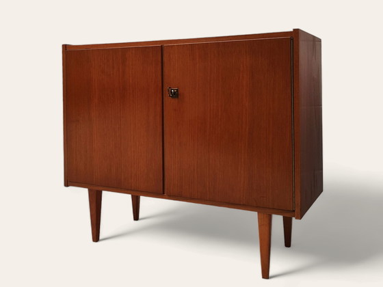 Image 1 of Mid Century kast