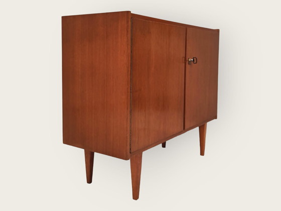 Image 1 of Mid Century kast