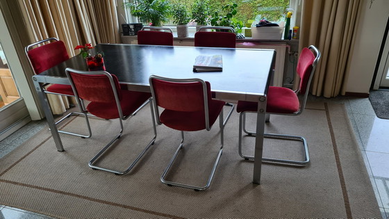 Image 1 of Artifort door Claire Bataille eettafel met 6 Gispen stoelen