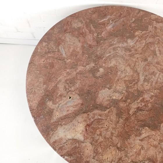 Image 1 of Vintage salontafel roze / rood marmer met chroom