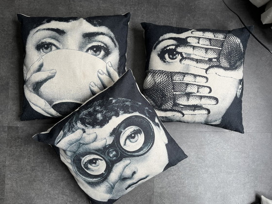 Image 1 of 5x Fornasetti kussens