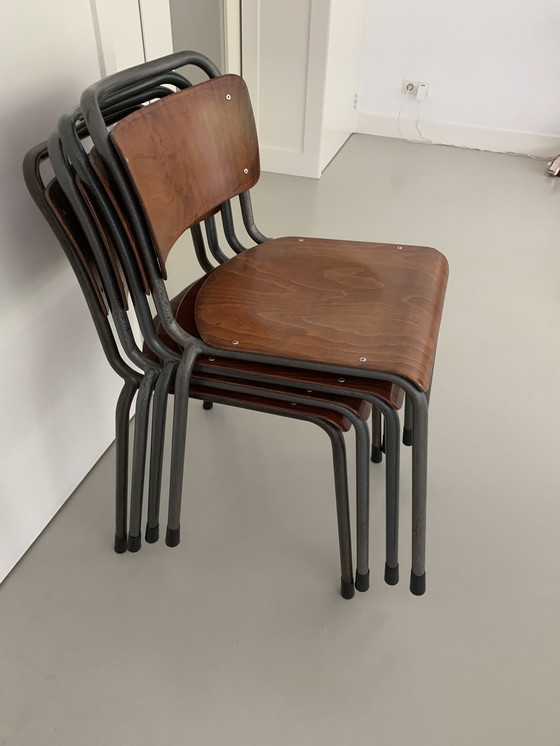 Image 1 of 4 Gispen TU Delft stoelen