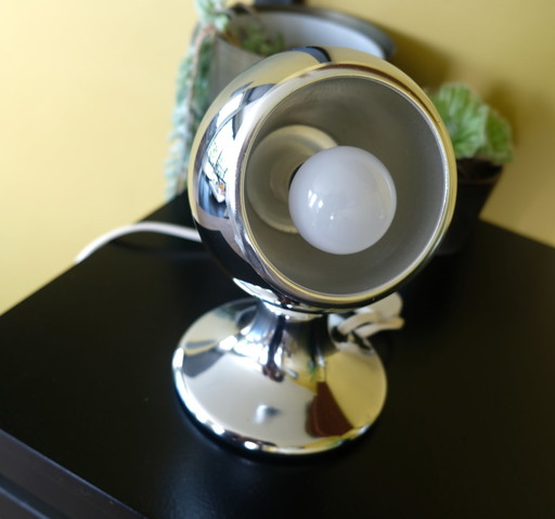 Luci Space Age eye ball lamp